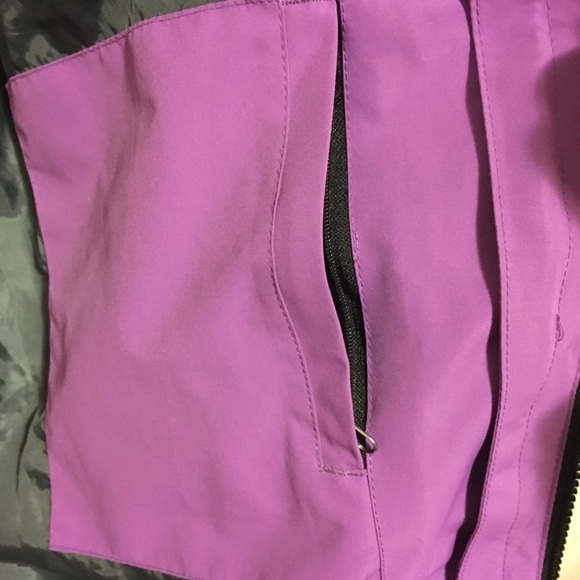Wantdo Outdoor Jacket With Hood Size Small Purple and Black - Picture 6 of 8